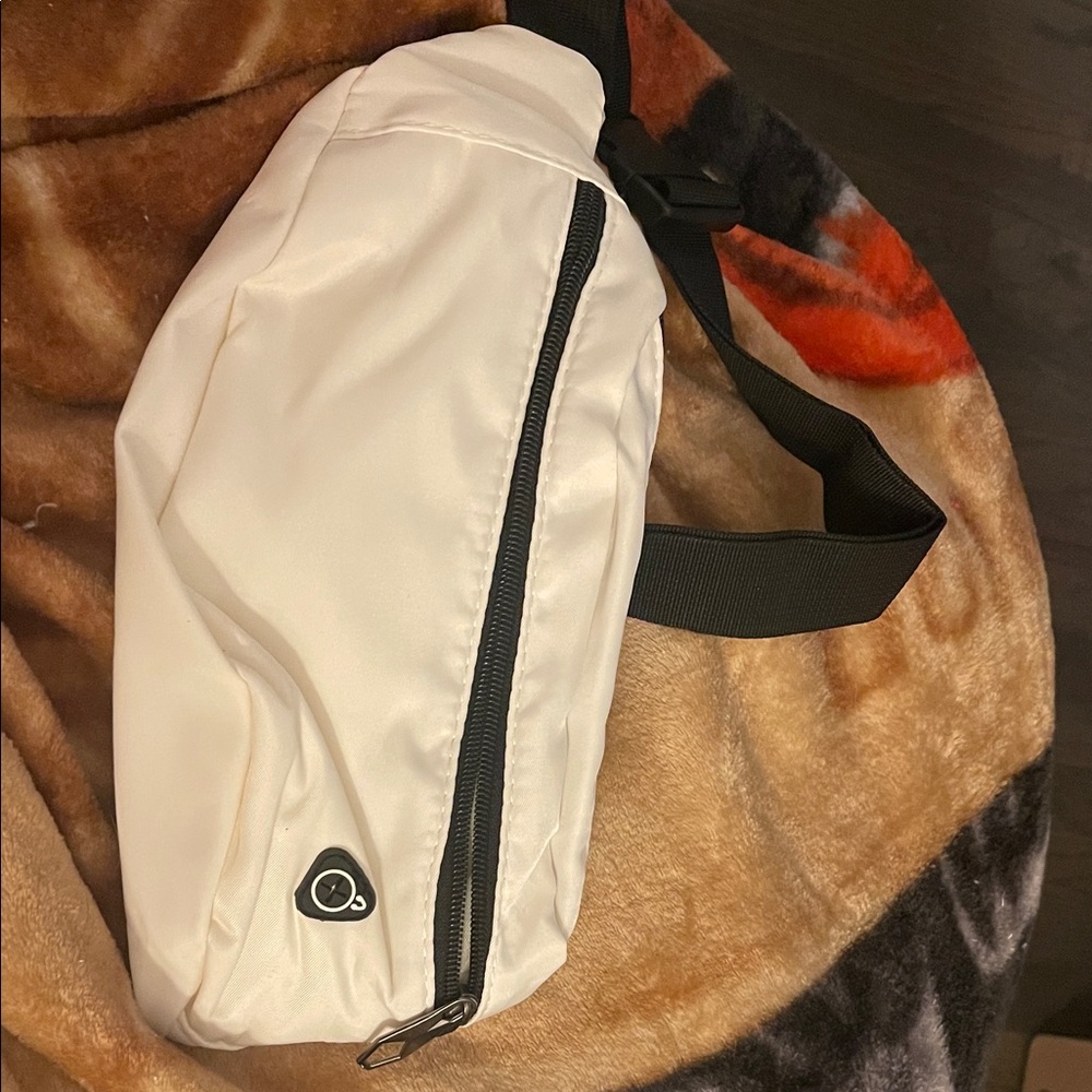 NWT Stylish Cream Waist Bag